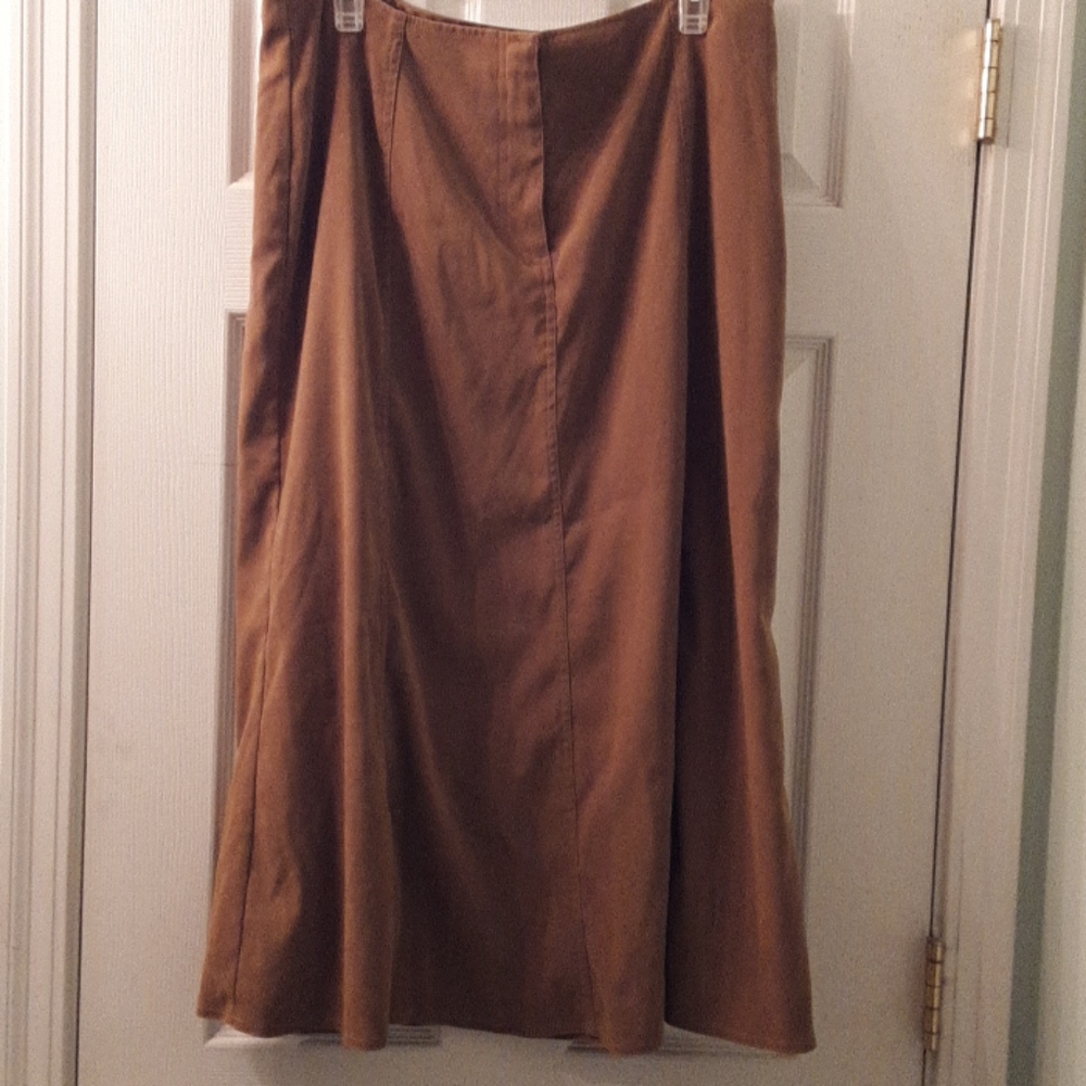 Long brown skirt